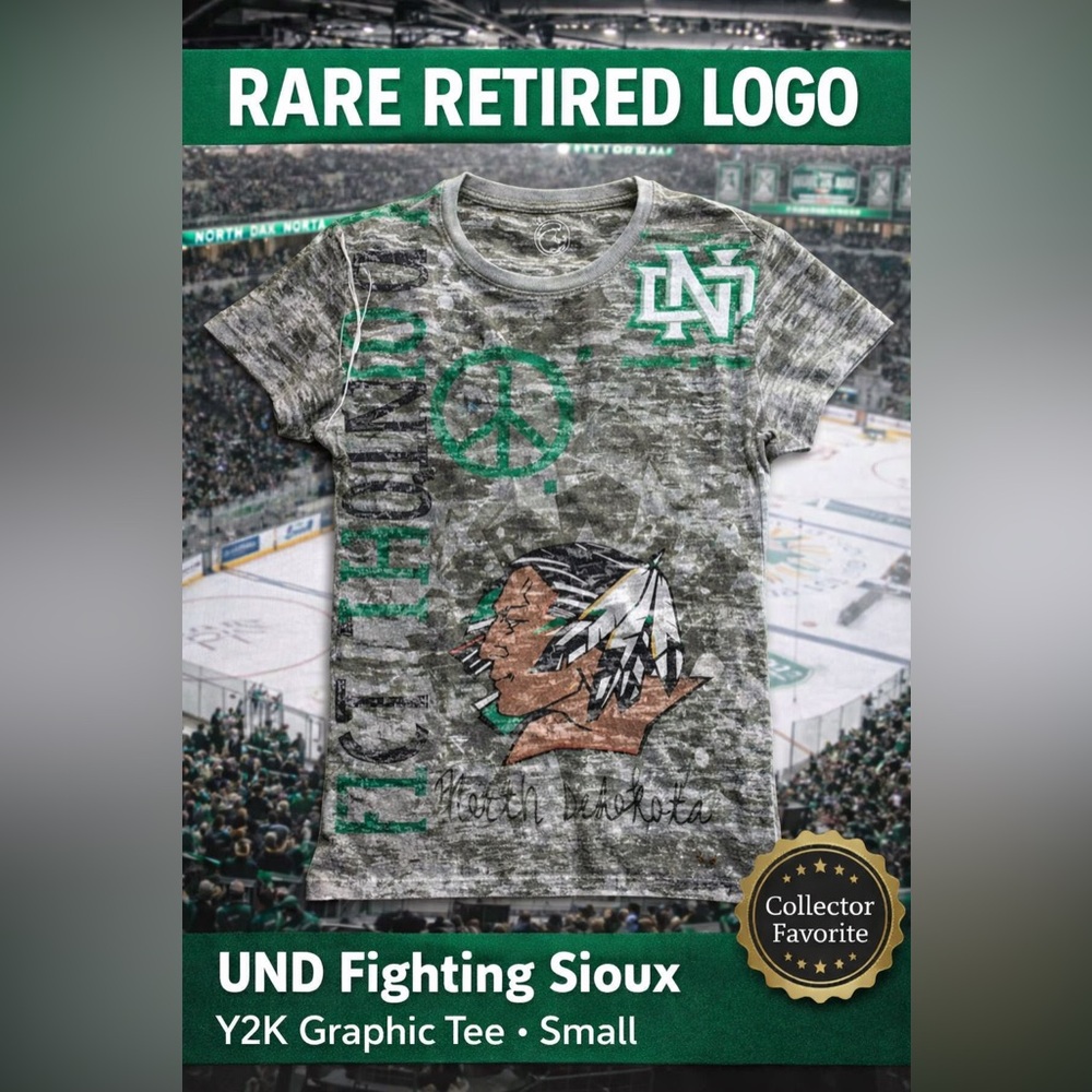 Vintage UND Fighting Sioux Y2K Graphic Tee Small Distressed Peace Sign
